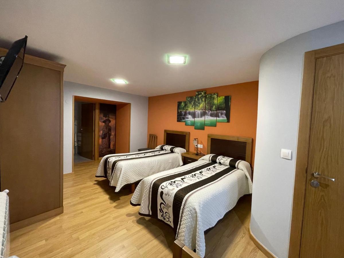 Habitaciones A Casa De Pepe Tríacastela Buitenkant foto